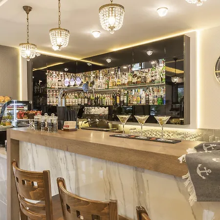 Bursztyn Medical Spa & Wellness-3